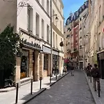A Duplex In The Sky Paris