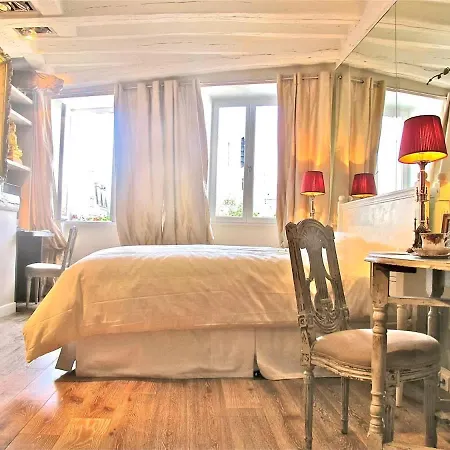 A Duplex In The Sky Paris